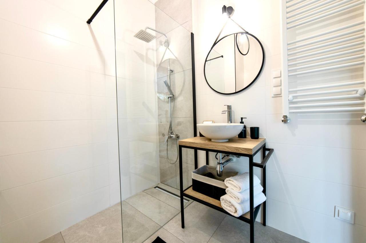 Apartament Ogrodowy Zakatek Uniejow Exteriér fotografie